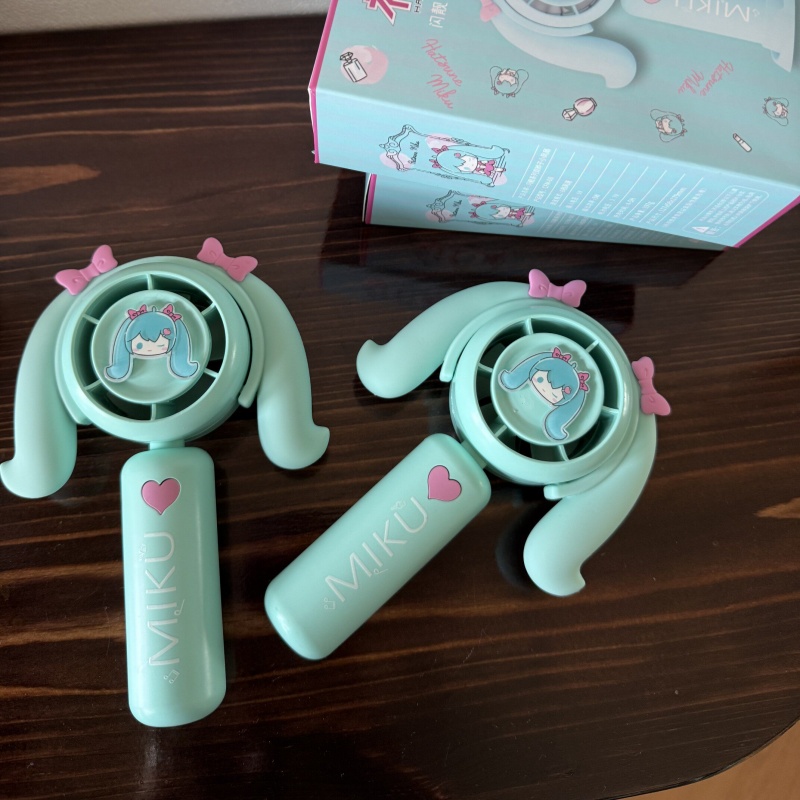 Hatsune Miku Mini Handheld Fan - Outdoor Camping Movies recension och pris