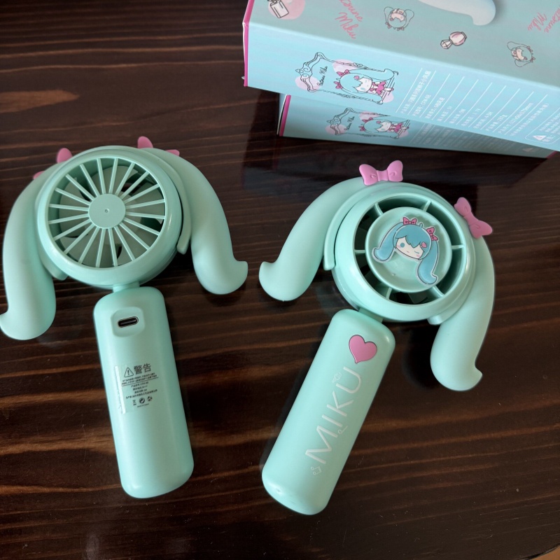 Hatsune Miku Mini Handheld Fan - Outdoor Camping Movies recension och pris